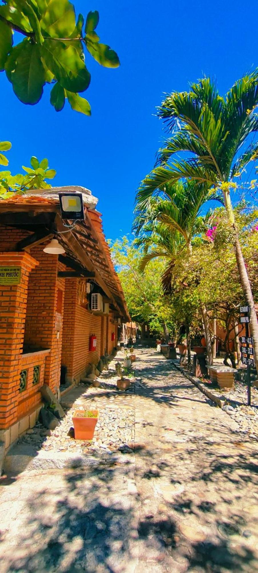 Wild Beach Boutique Resort Ninh Phuoc Buitenkant foto