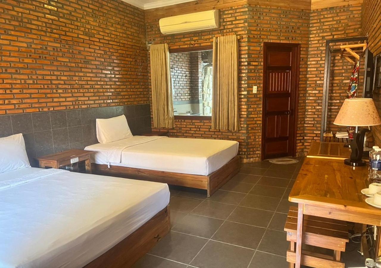 Wild Beach Boutique Resort Ninh Phuoc Buitenkant foto