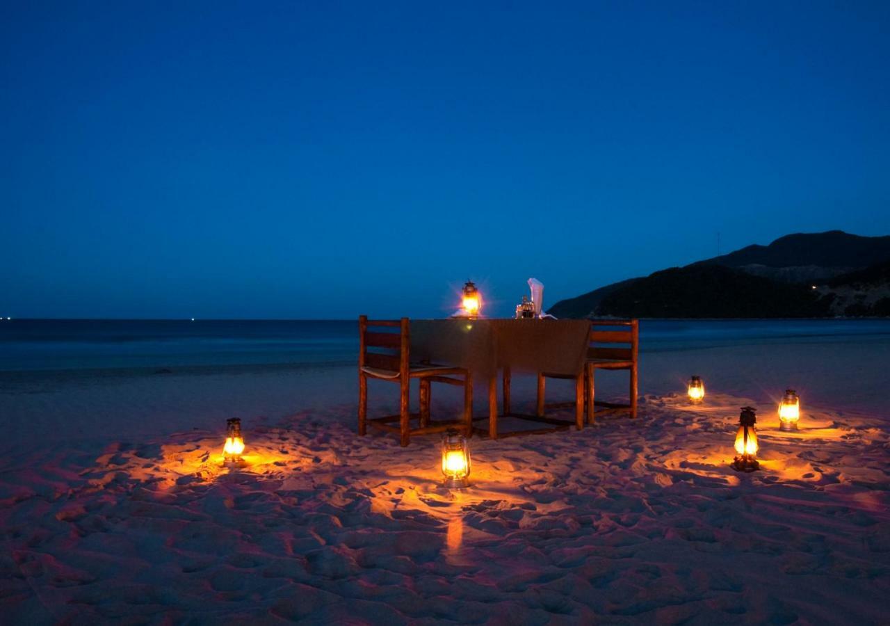 Wild Beach Boutique Resort Ninh Phuoc Buitenkant foto